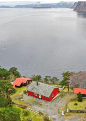 Hardangerfjord panorama 2